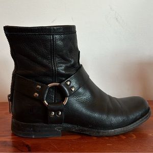 Frye boots, size 6